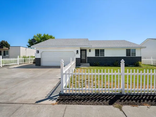 1625 W 4th Pl, Kennewick, WA 99336