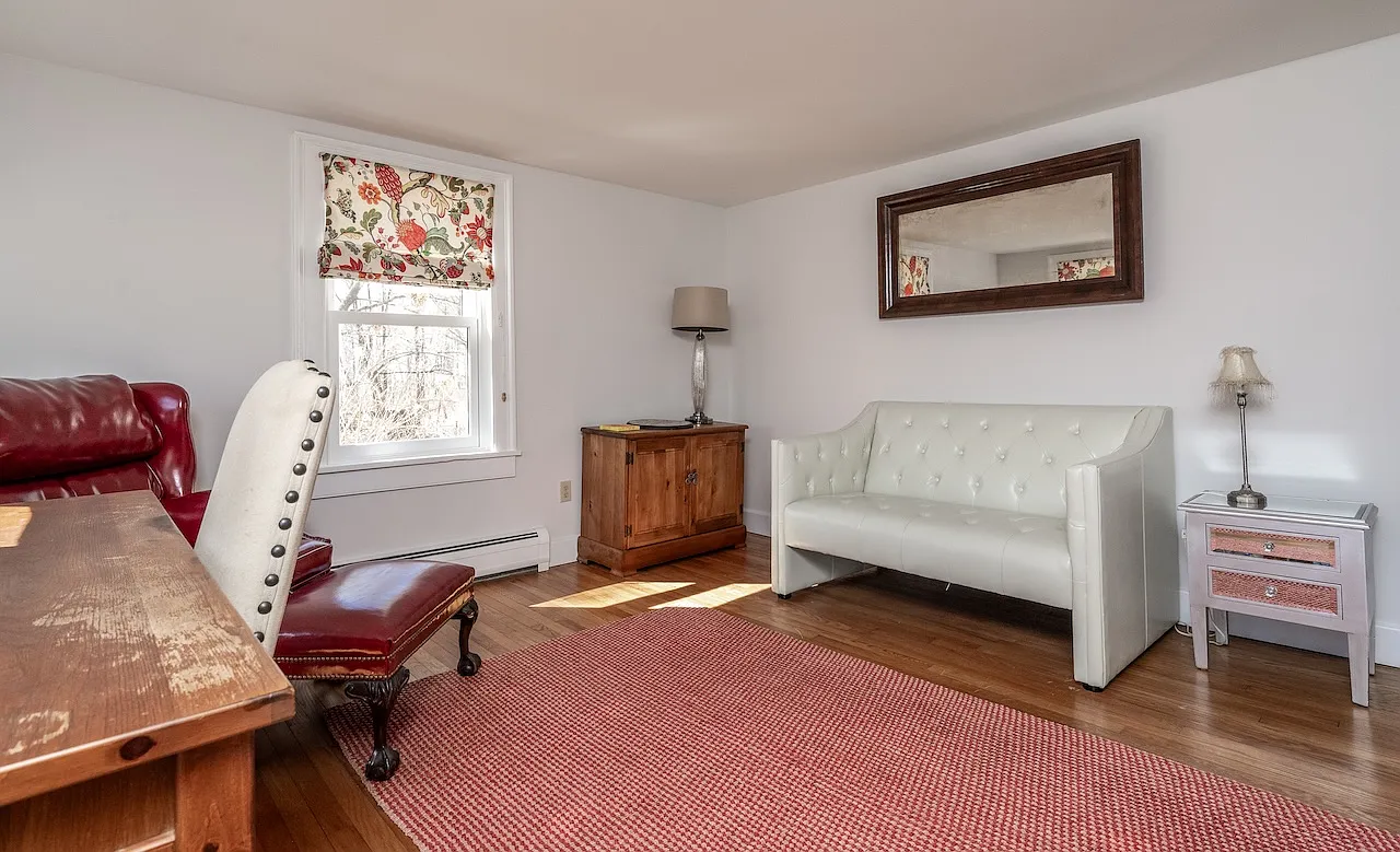2 bed, 1836 sqft, $3,975 — Photo 4