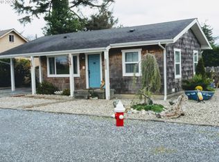 122 June Ave NE, Bandon, OR 97411