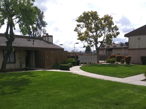 1221 N Peach Ave, Fresno, CA
