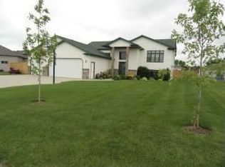 904 8th Ave SE, Barnesville, MN 56514