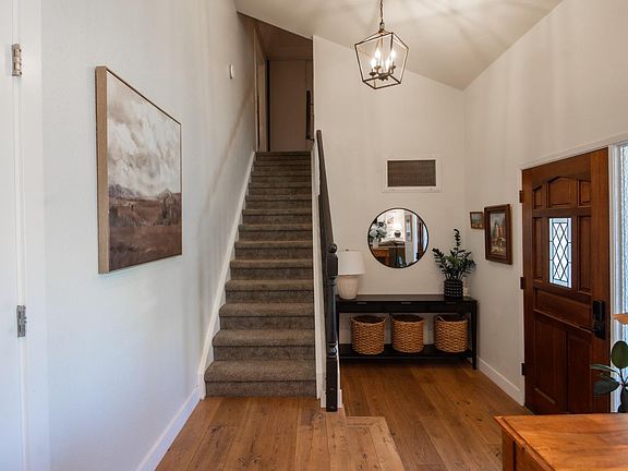3rd image of 2132 Contra Costa Avenue