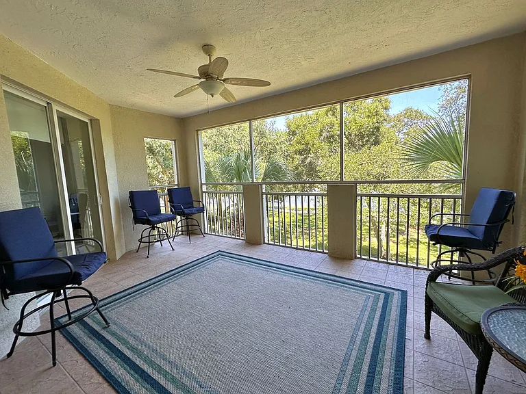 45 Riverview Bnd S #1935 — Photo 34