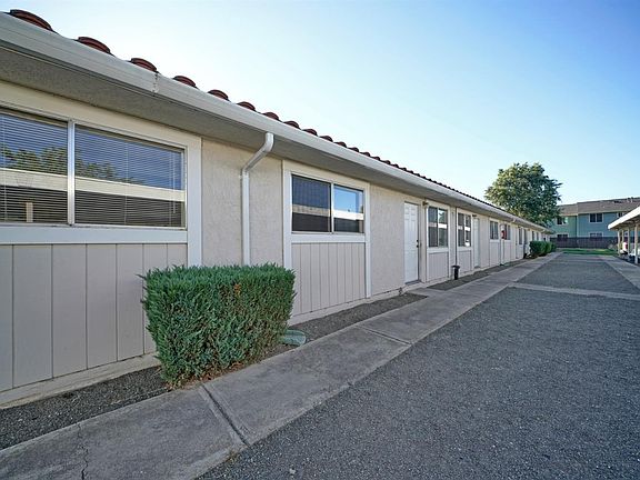 3rd image of 5074 Gaddy Ct