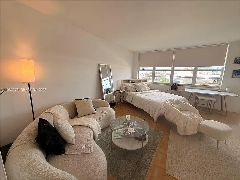 100 Lincoln Rd #1512 — Photo 4
