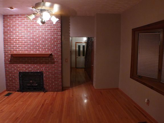 3rd image of 326 Lincoln Ave