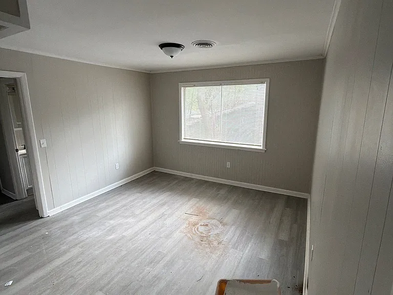 228 Catalina Cir — Photo 10