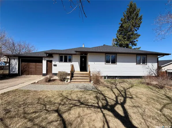 22 23rd STREET, Battleford, SK S0M 0E0