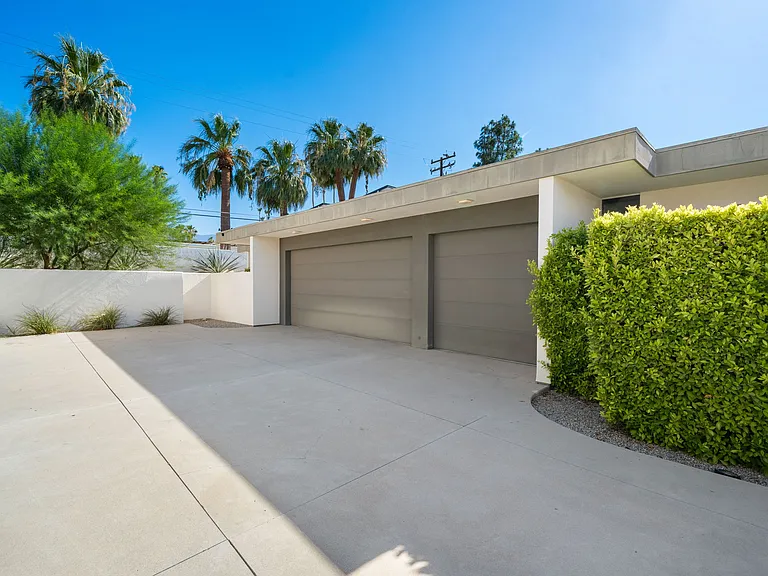 72975 Willow St — Photo 45