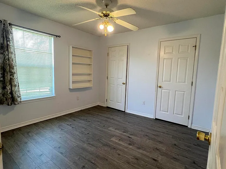 501 Woodward Dr — Photo 14