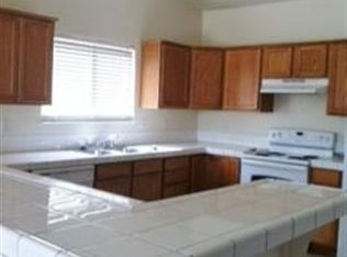 255 Ruby St, Fernley, NV 89408