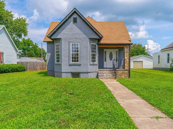 418 Wyatt Ave, Lincoln, IL 62656