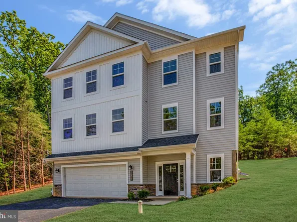 1235 Spruce Ave, Shady Side, MD 20764