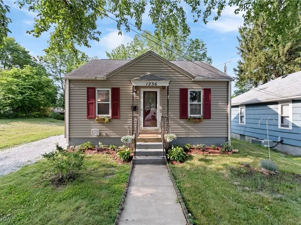 1236 Tampa Ave, Akron, OH 44314