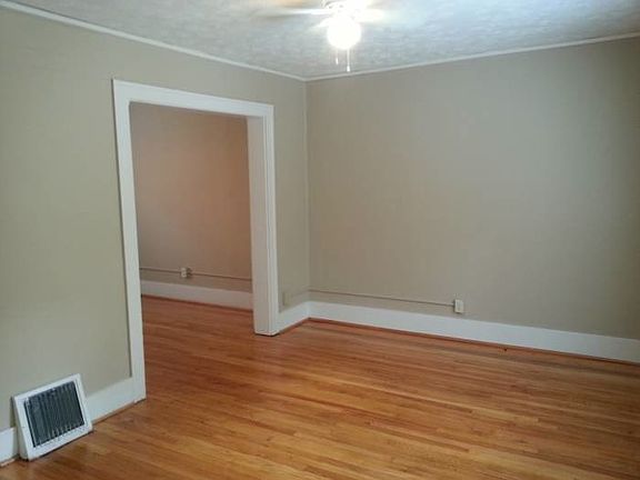 3rd image of 1110 S 30th Ave APT 8