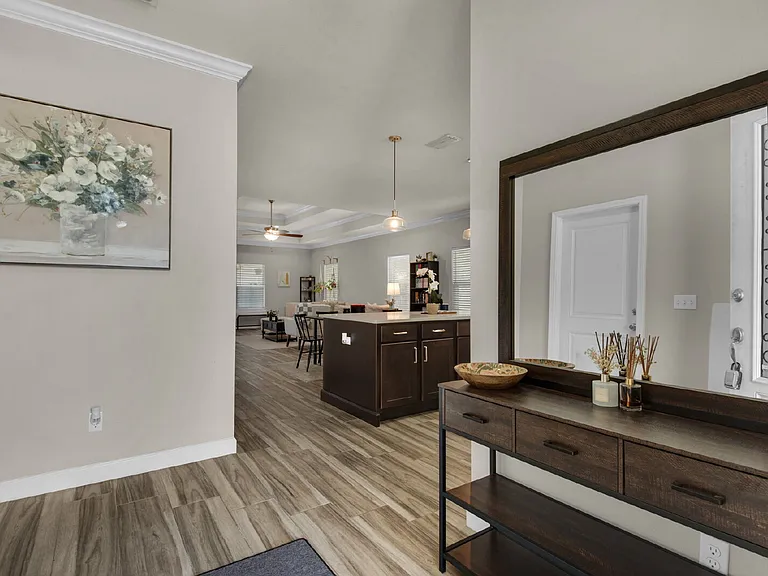 66 Brenda Ln — Photo 3