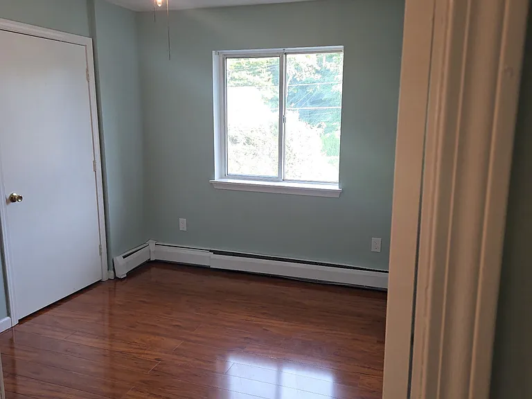 23 Pinehurst Ave — Photo 22