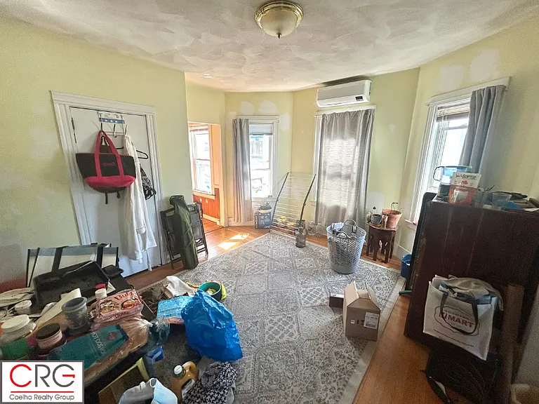 52 Morton Ave #2 — Photo 6