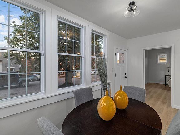 4th image of 4712 Goethe Ave