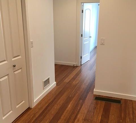 4th image of 1517 Waller St APT 1