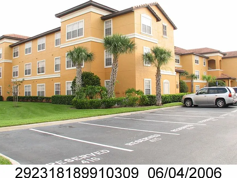 5483 Vineland Rd #10309 — Photo 1
