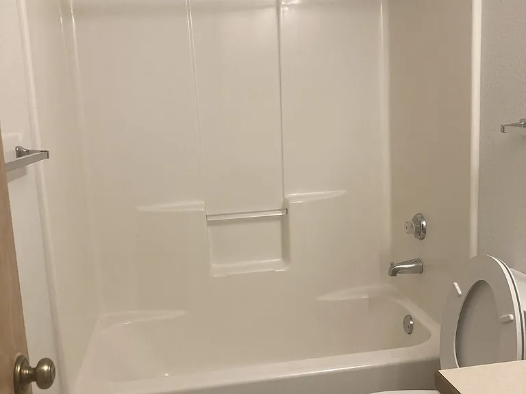 1536 Bloomingdale Ln SW #103 — Photo 14