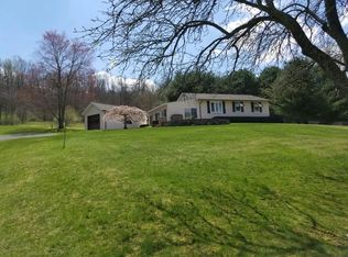 9877 Hartslog Valley Rd, Huntingdon, PA 16652