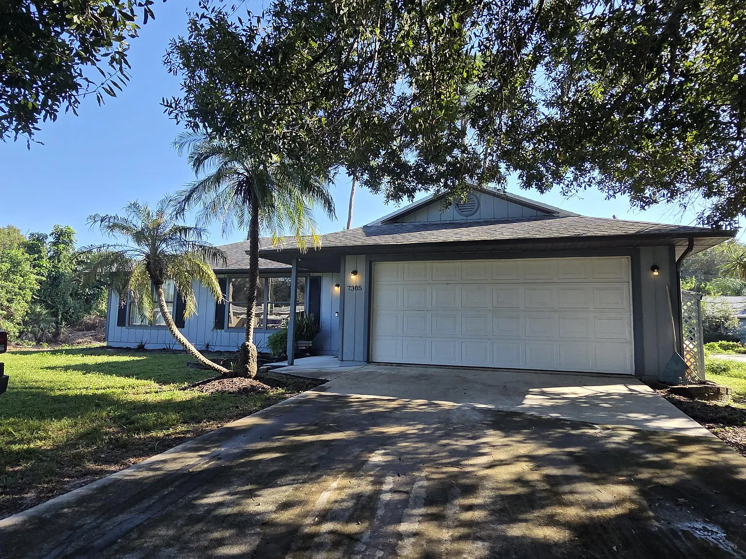 2 bed, 2.0 bath, 1048 sqft, $2,500 — Photo 2