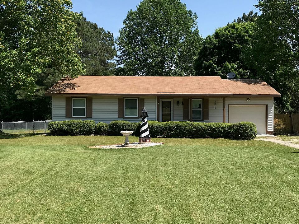 1st image of 210 Belmont Dr