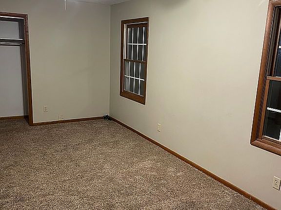 5th image of 111 N Saylor St