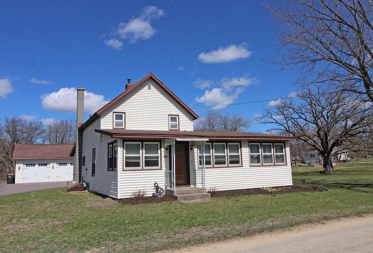 29114 East Richard Street, Lone Rock, Wi 53556 