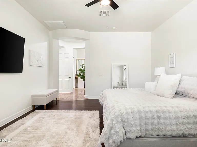 9260 E Desert Village Dr — Photo 16