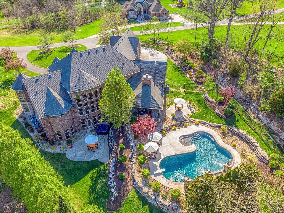 9707 Avondale Hills Ln, Wentzville, MO 63385 Zillow