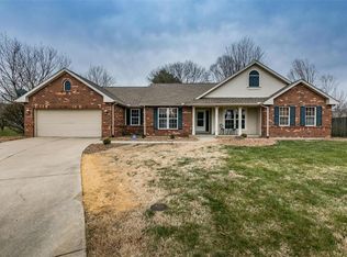1205 Bossler Ln, O'Fallon, IL 62269