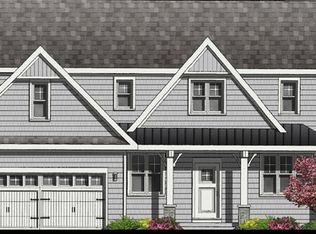 1044 Kenton Rd, Deerfield, IL 60015