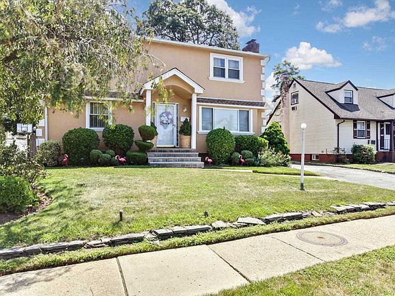 3rd image of 137 Horton Ave