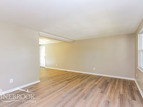 3rd image of 10109 E Nassau Ln