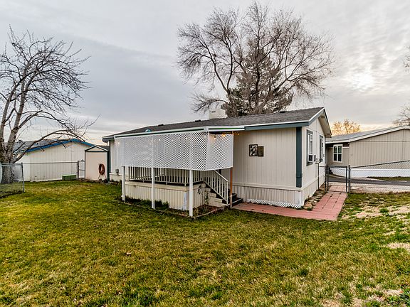4th image of 58 Sunset Dr