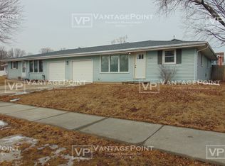 1223 Michaline Dr, Green Bay, WI 54304
