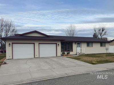 1145 Utah St, Gooding, ID, 83330