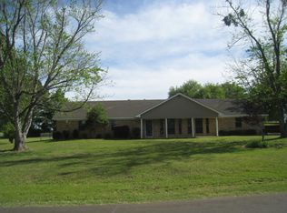 4552 Cardinal Ln, Longview, TX 75605