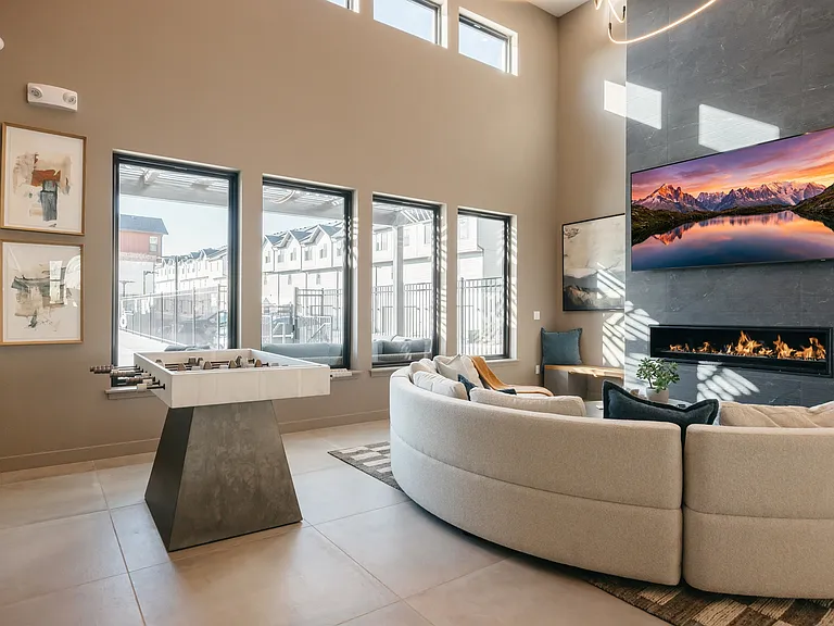 Enduro Townhomes — Photo 15