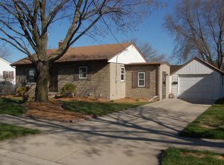1212 Hoover Ave, Little Chute, WI 54140