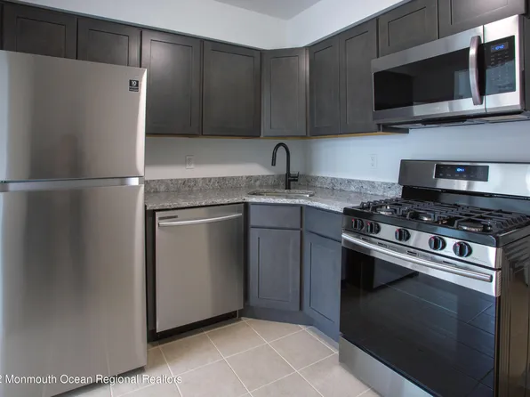 70 Diane Drive, Tinton Falls, NJ 07753