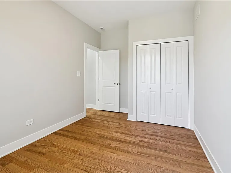 302 Hughes Ave — Photo 13