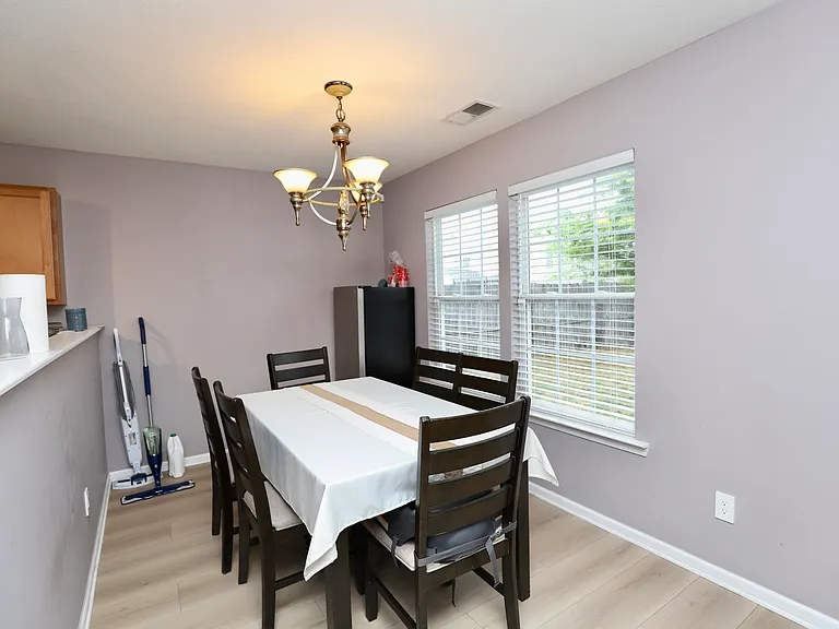 1733 Benelli St — Photo 21