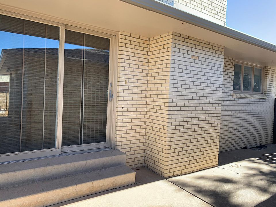 Back sliding door, leads into dining area