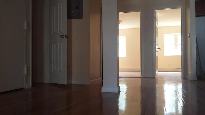 Rented by Access Unlimited Real Estate Inc | media 6