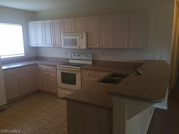 3rd image of 1112 NW 14th St