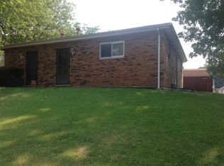 14 Gerri Ann Dr, Belleville, IL 62220